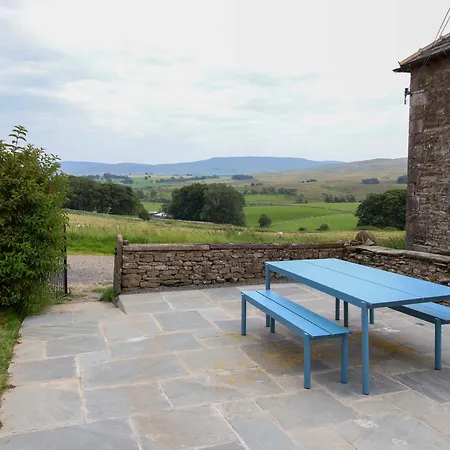Luxury 4-bed Retreat In Yorkshire Dales