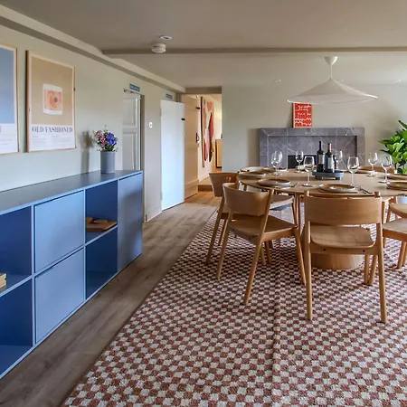 Luxury 4-bed Retreat In Yorkshire Dales Feriehus